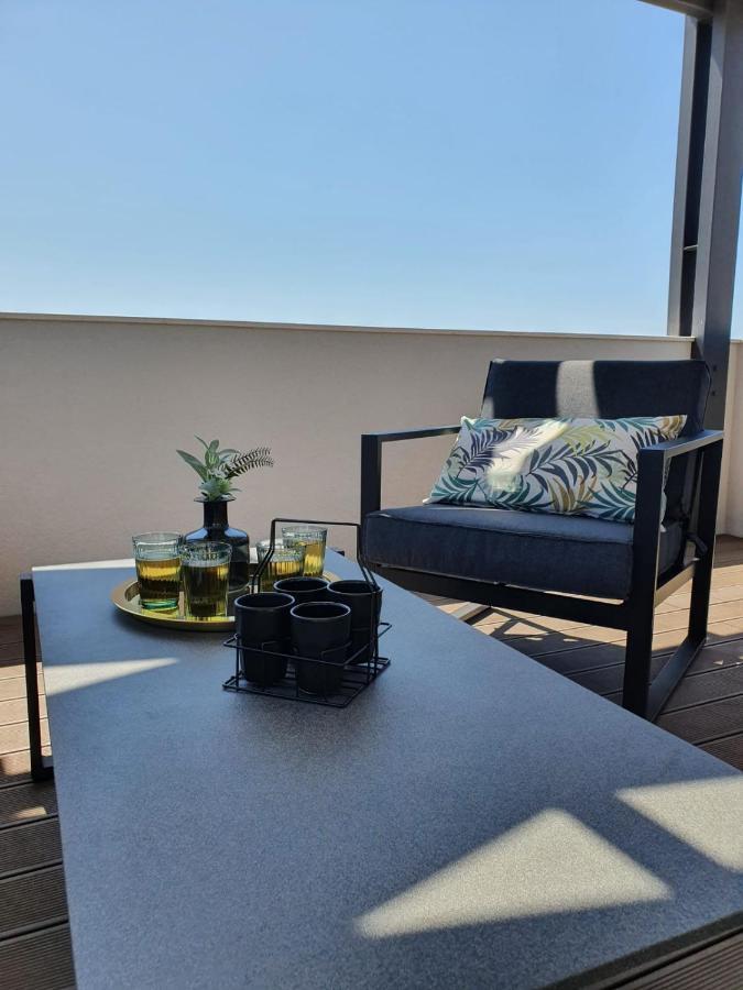 Shell Sky Luxury Penthouse With Private Pool Apartman Zára Kültér fotó